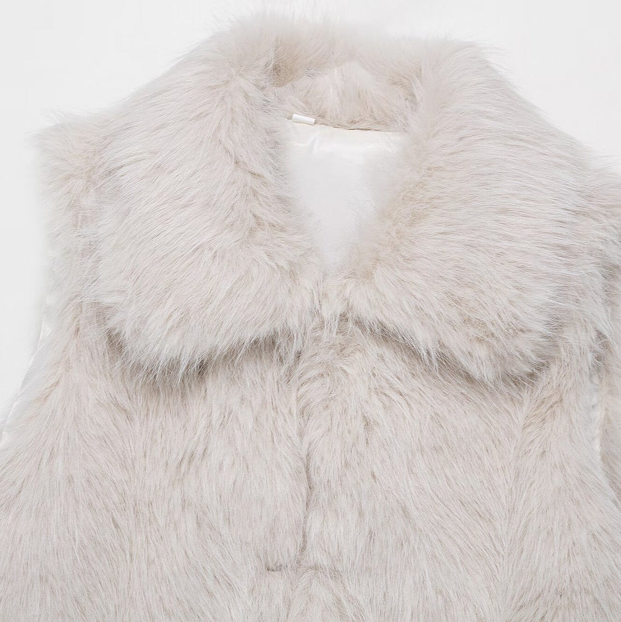 Vest synthetic fur short vest